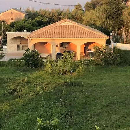 Siora Andromache Vila